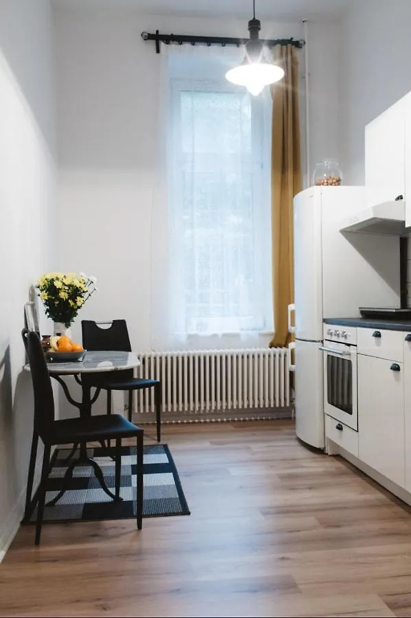 Family Apartment For 6 Guests, Mitte Moabit Berlín
