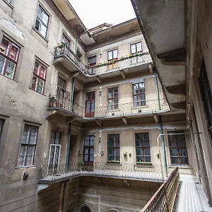 budapest-best-apartments.inbudapesthotels.com/